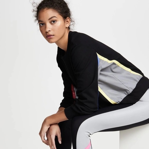Terez Women’s NWT Colorblock Black Sweatshirt with Reflective Trim Size Small - Picture 2 of 13